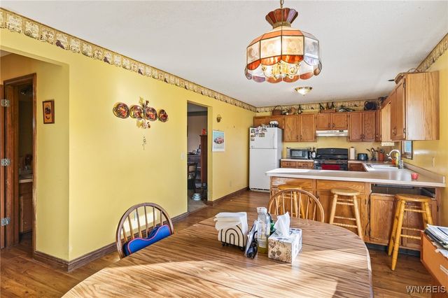 4400 Manor Lane, Hamburg, NY 14075