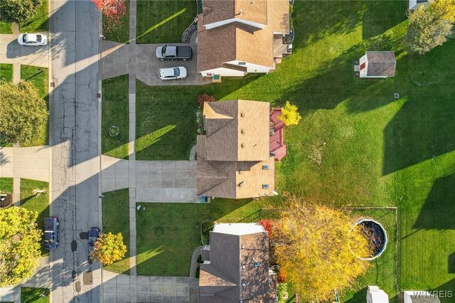 4400 Manor Lane, Hamburg, NY 14075