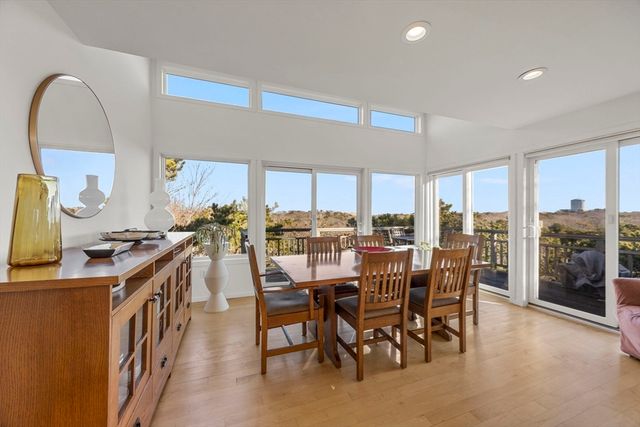 9 Thistlemore, Provincetown, MA 02657