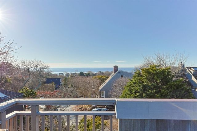 9 Thistlemore, Provincetown, MA 02657