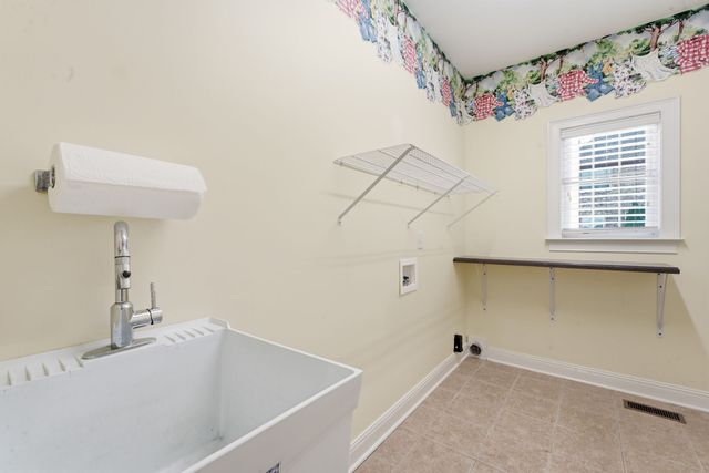 2292 Alexander Blvd, Murfreesboro, TN 37130