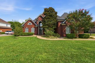2292 Alexander Blvd, Murfreesboro, TN 37130