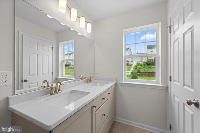 306 EAST SAWYER COURT, Royersford, PA 19468