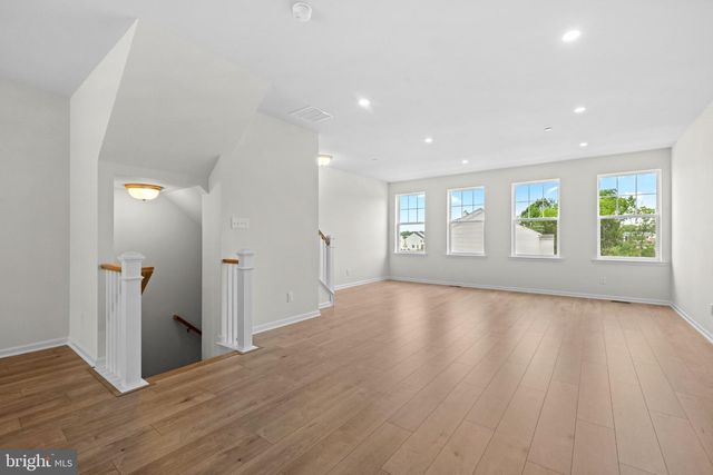 306 EAST SAWYER COURT, Royersford, PA 19468