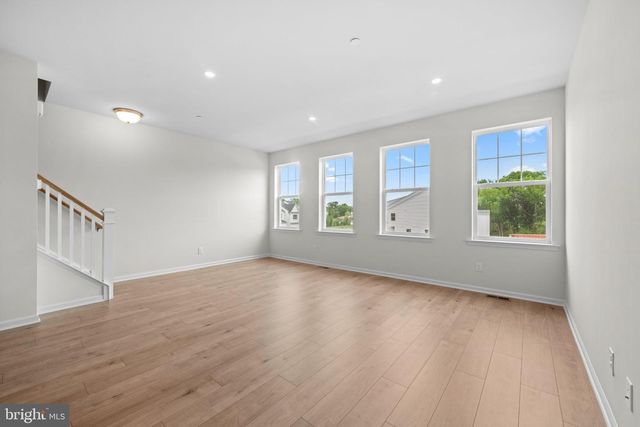 306 EAST SAWYER COURT, Royersford, PA 19468