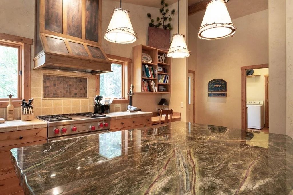 29545 Drifting Way, Bigfork, MT 59911 photo 12