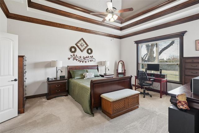 5707 Medinah Drive, Granbury, TX 76049