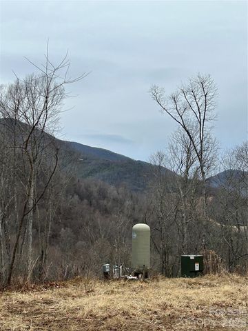 104 &105 Tenderfoot Trail, Maggie Valley, NC 28751