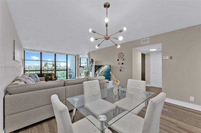 1000 Parkview Drive 1007, Hallandale Beach, FL 33009