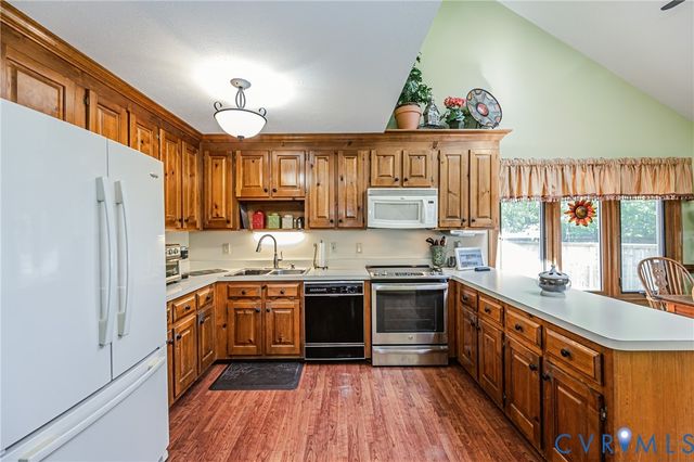 7418 Strain Ave, Mechanicsville, VA 23111