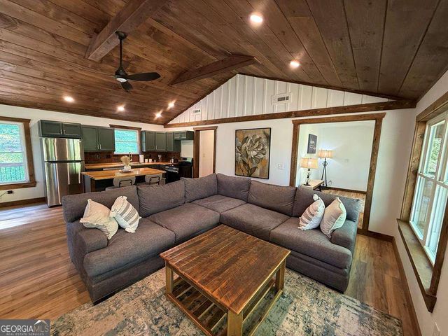 2380 Murphy Highway, Mineral Bluff, GA 30559