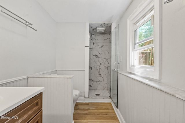 859 Hereford Way, Niskayuna, NY 12309