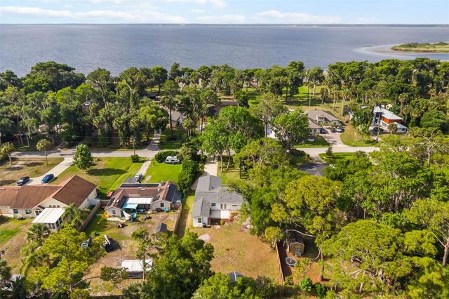 384 MAGNOLIA PLACE, Debary, FL 32713