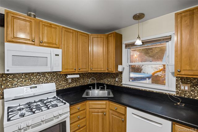 70 Princess Street, Hicksville, NY 11801