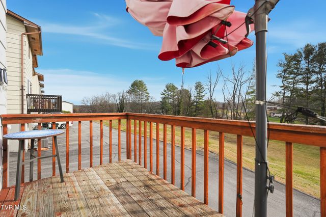 161 Oakcrest Circle 161, Bristol, VA 24201