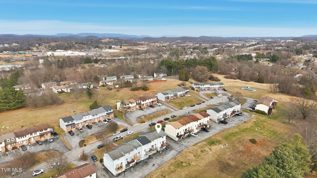 161 Oakcrest Circle 161, Bristol, VA 24201