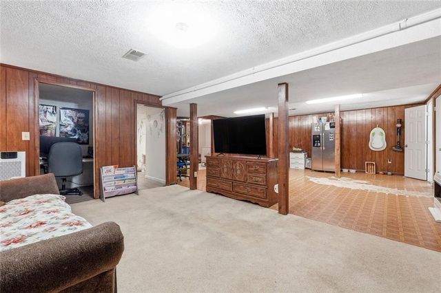 332 Dixie N Avenue, Bremen, GA 30110