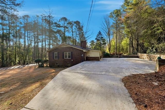 332 Dixie N Avenue, Bremen, GA 30110