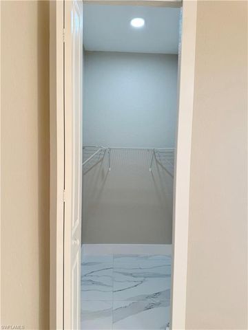 2 NE 3rd LN, Cape Coral, FL 33909