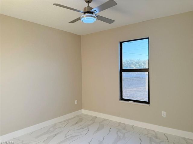 2 NE 3rd LN, Cape Coral, FL 33909