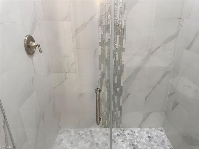 2 NE 3rd LN, Cape Coral, FL 33909