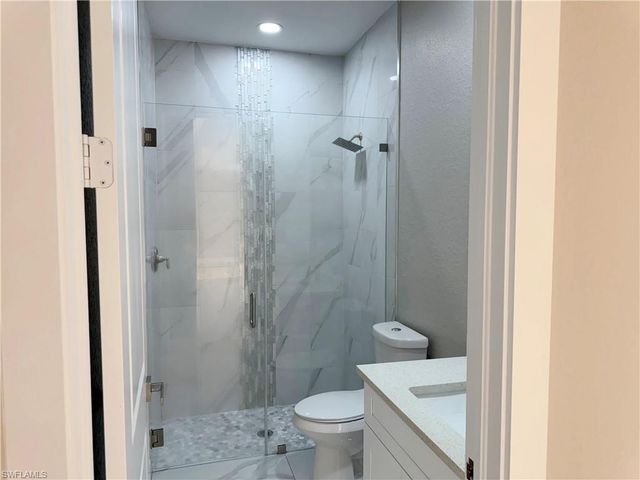 2 NE 3rd LN, Cape Coral, FL 33909