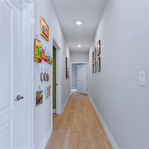 113 PLUMOSUS PARK DR, Deland, FL 32724