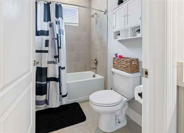 113 PLUMOSUS PARK DR, Deland, FL 32724