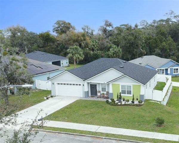 113 PLUMOSUS PARK DR, Deland, FL 32724