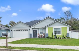 113 PLUMOSUS PARK DR, Deland, FL 32724
