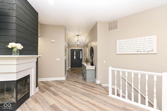 11936 Halla Place, Fishers, IN 46038