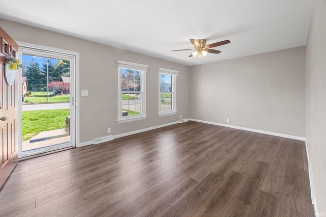 1517 Gregory Lane, Jasper, IN 47546
