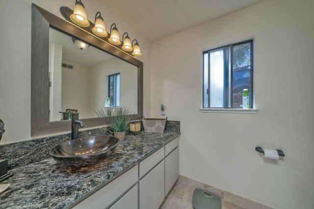 2655 Mona Dr, Placerville, CA 95667