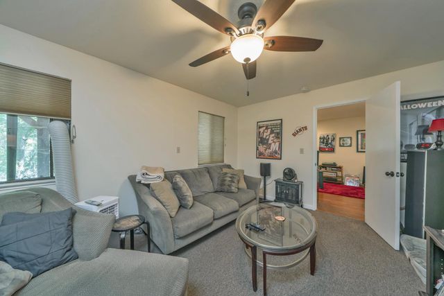 2655 Mona Dr, Placerville, CA 95667