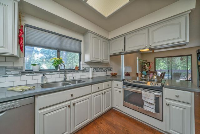 2655 Mona Dr, Placerville, CA 95667