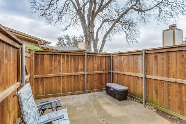 51 Morrow Drive, Bedford, TX 76021