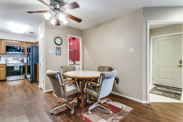 51 Morrow Drive, Bedford, TX 76021