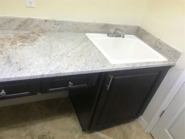 9420 BLUEBIRD DRIVE, Tampa, FL 33647