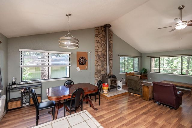2778 Polaris St, Pollock Pines, CA 95726