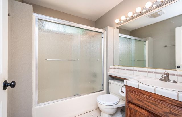 2778 Polaris St, Pollock Pines, CA 95726