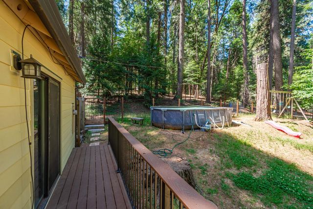 2778 Polaris St, Pollock Pines, CA 95726