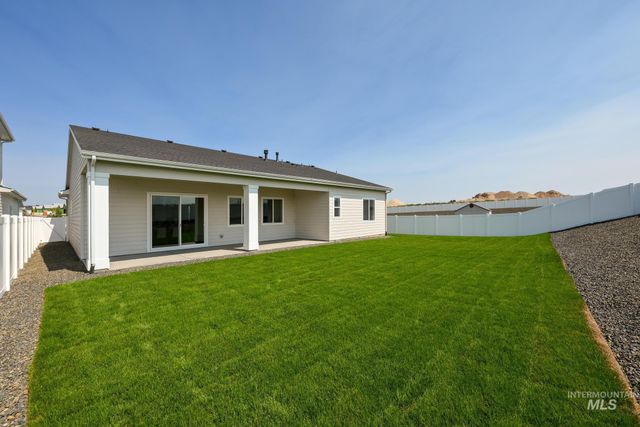 15327 Sparrow Nest Ave, Caldwell, ID 83607