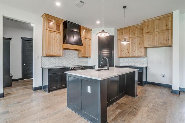 177 Aiden Drive, Waxahachie, TX 75165