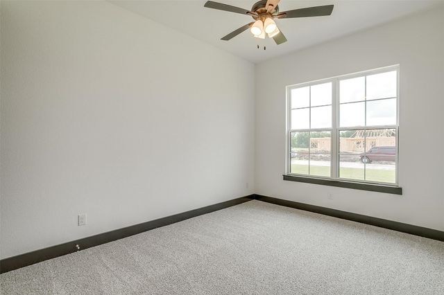 177 Aiden Drive, Waxahachie, TX 75165