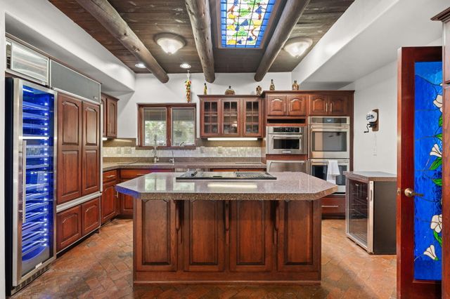 1504 N Lucyle Place NW, Albuquerque, NM 87114