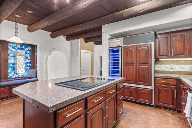 1504 N Lucyle Place NW, Albuquerque, NM 87114