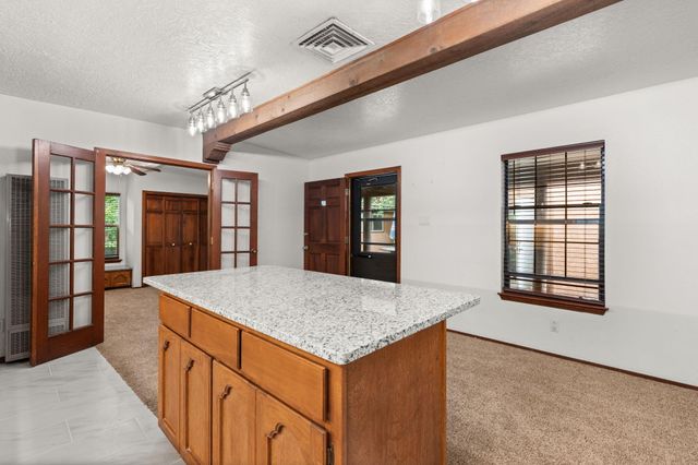 1504 N Lucyle Place NW, Albuquerque, NM 87114