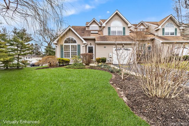 1 Northridge Circle, Huntington, NY 11743