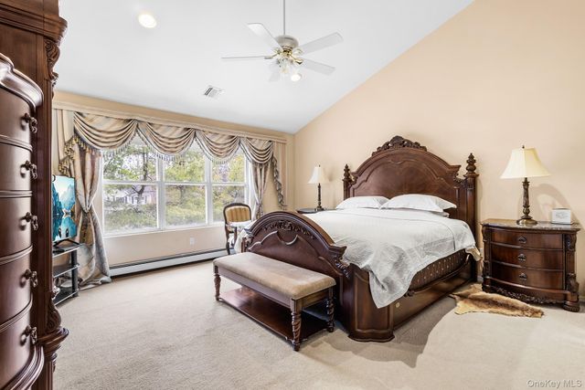 1 Northridge Circle, Huntington, NY 11743