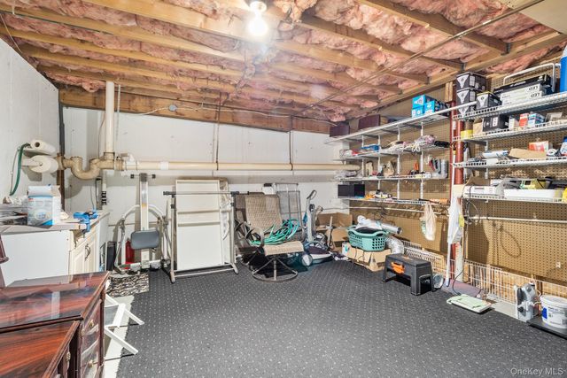 1 Northridge Circle, Huntington, NY 11743